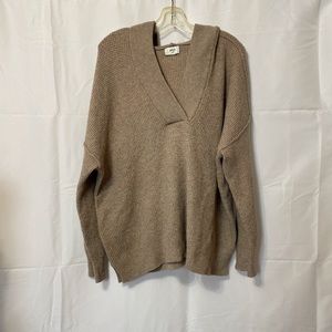 Aerie V-Neck Sweater Tan Women’s Medium Relaxed Fit